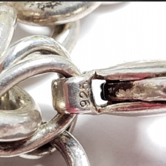 Tiffany & Co 925 Sterling Silver Heart Bracelet - Picture 4 of 7